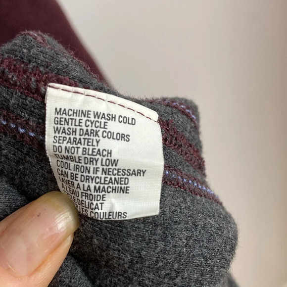 Tommy Bahama Flipshore Quarter Zip in maroon and gray - Picture 11 of 16